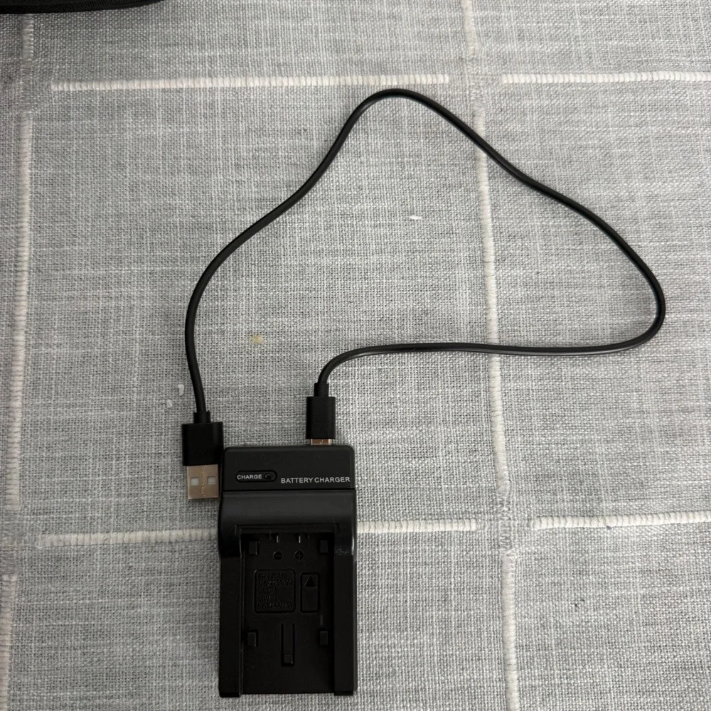 Panasonic HDC-SD60P Camcorder Full HD w/ SD Card Charger TESTED WORKS